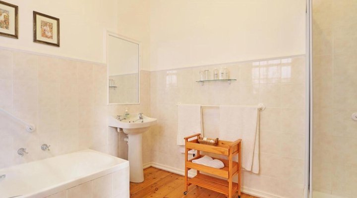 Sonnekus Guest House