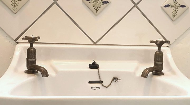 Darling Lodge Guest House