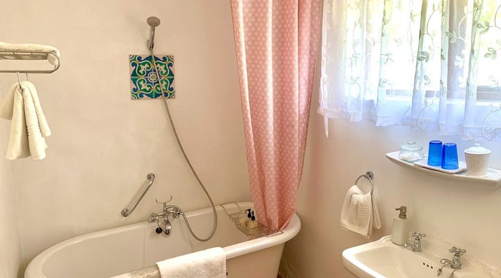 Darling Lodge Guest House