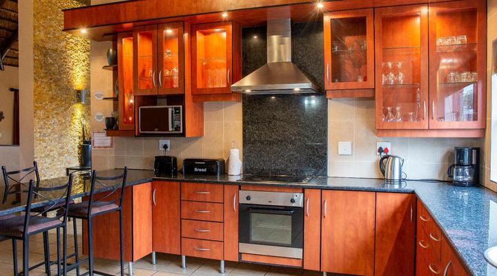 Sondela Nature Reserve & Spa Makhato Lodges