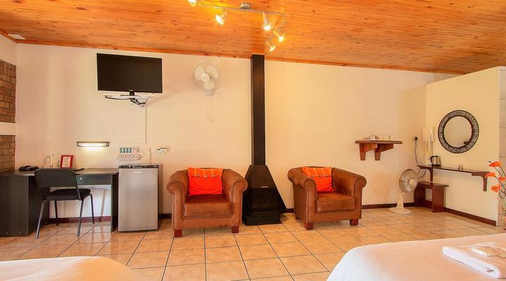 Airport Bird & Game Lodge