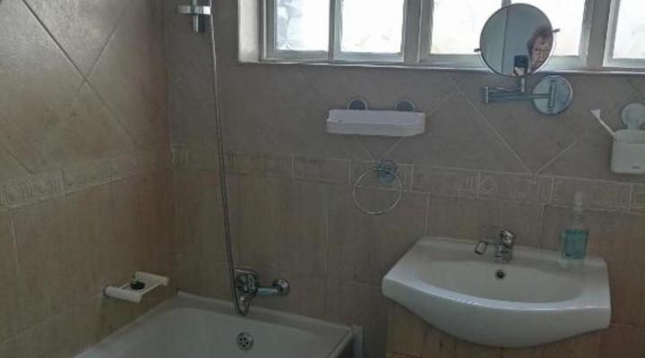 Sandton Spring Guest House