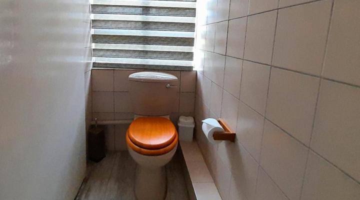 Acorn Lodge & Skydeck Sunset Café