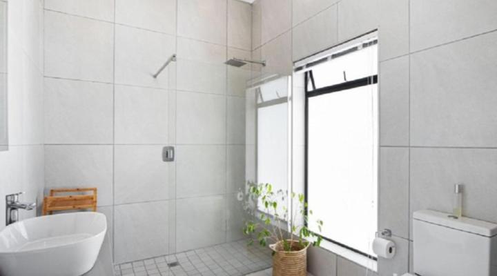 Shelley Point Beach Villa