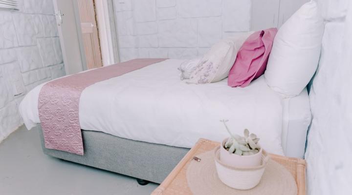 Arianoglo Safari Lodge