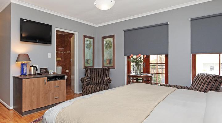 40 Winks Guest House Green Point