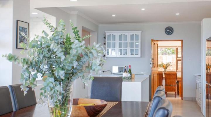 Kyle's Kin Ocean Retreat