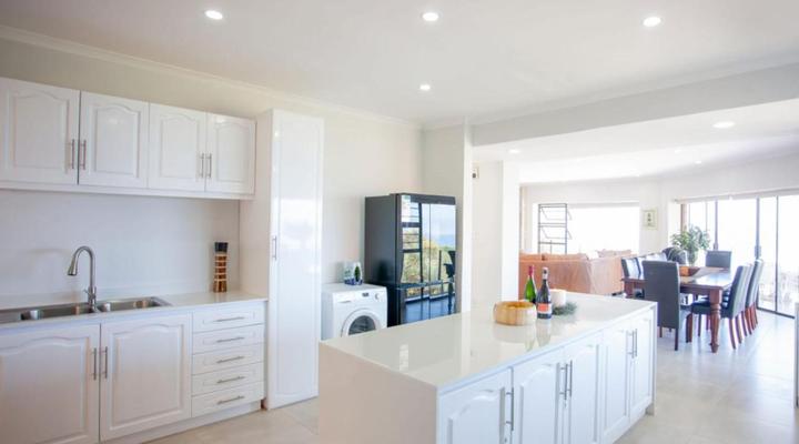 Kyle's Kin Ocean Retreat