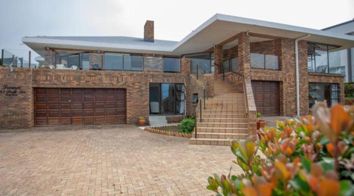 Kyle's Kin Ocean Retreat