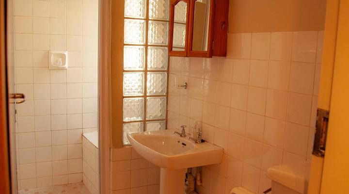 Constantia Guest Lodge and Spa