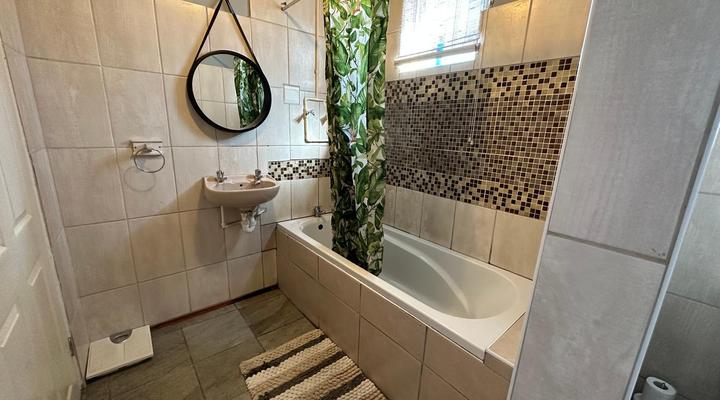 The Owl House Guesthouse