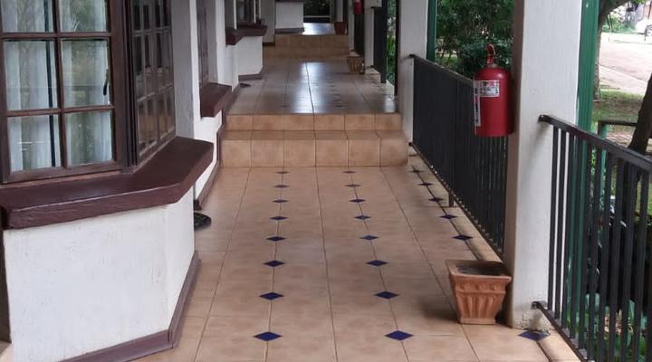 Silver Mist Guest House, Country Inn and Herberg