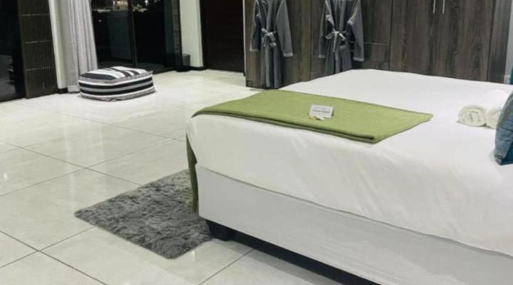 Dips & T Hotel & Spa