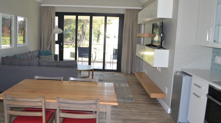 Pearl Valley Hotel - Suite 504
