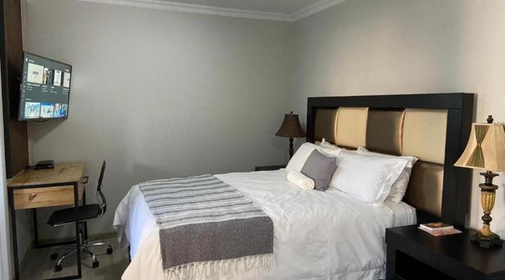 Emtonjeni Guest House