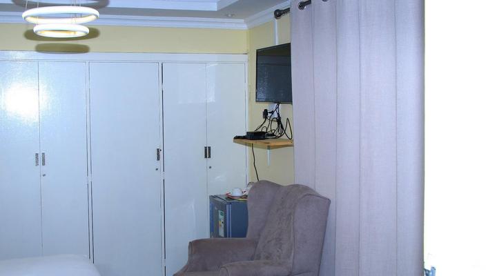 Suprime Hotels and Conference