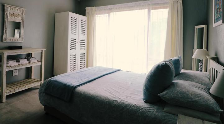 Sea Whisper Self-Catering