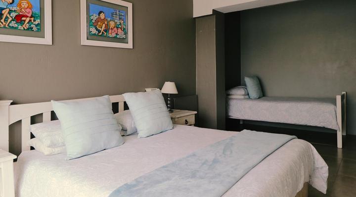 Sea Whisper Self-Catering