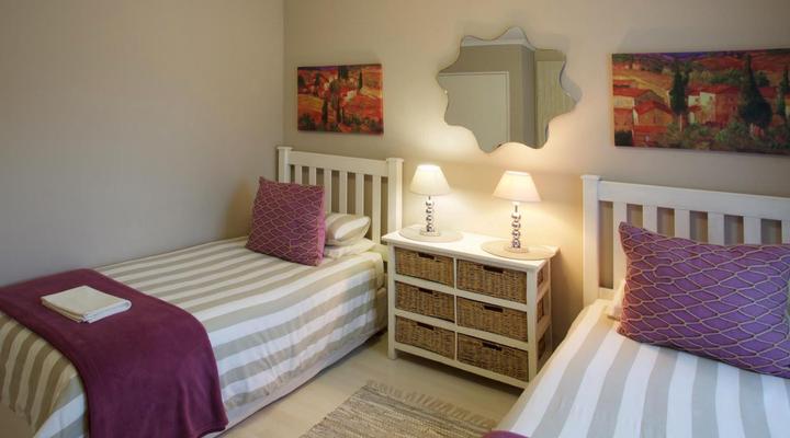 Sea Whisper Self-Catering