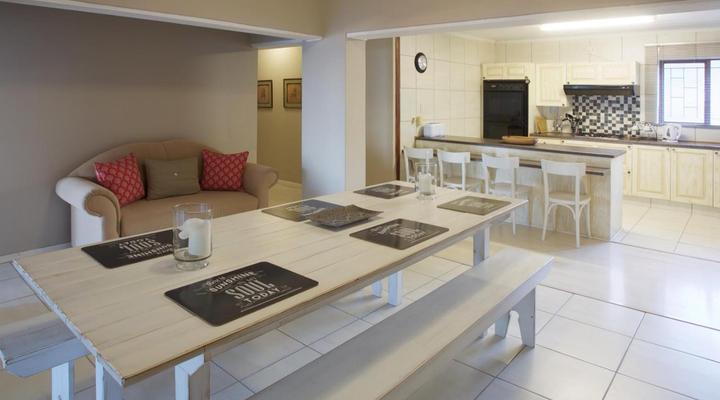 Sea Whisper Self-Catering