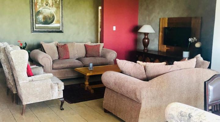 Sea Whisper Self-Catering