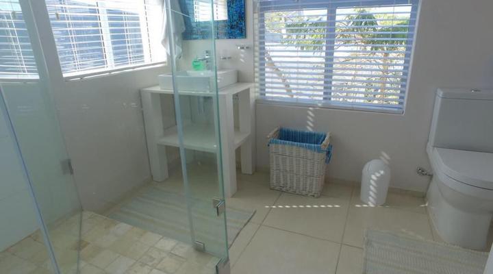 Perfect 10 - The House