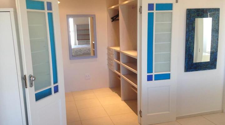 Perfect 10 - The House