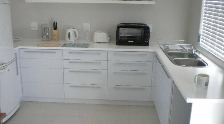 Perfect 10 - The House