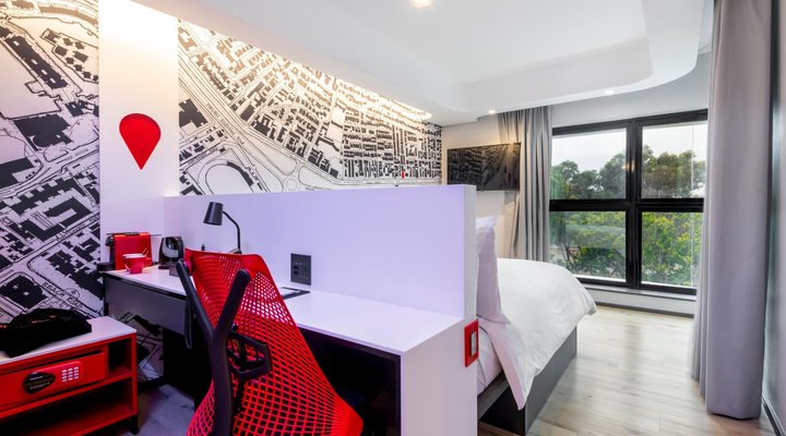 Anew Hotel Green Point