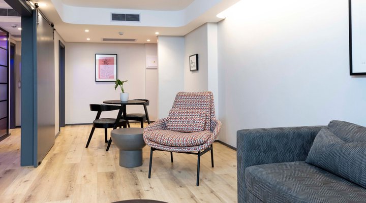 Anew Hotel Green Point