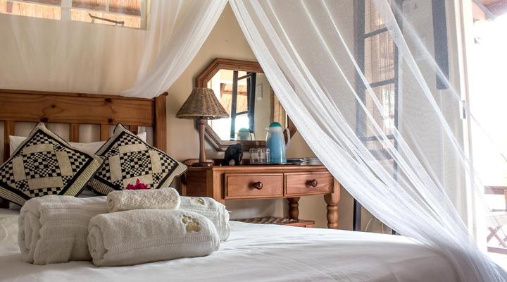 Sunset Lodge & Safaris