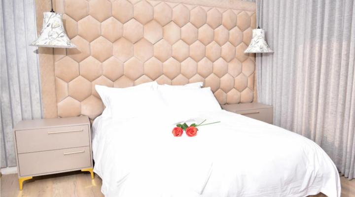 Mhulu Luxury Boutique Hotel