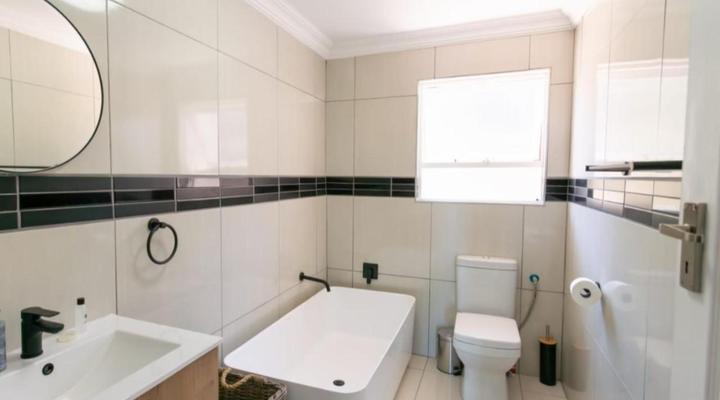 Serenity Heights - Herold's Bay