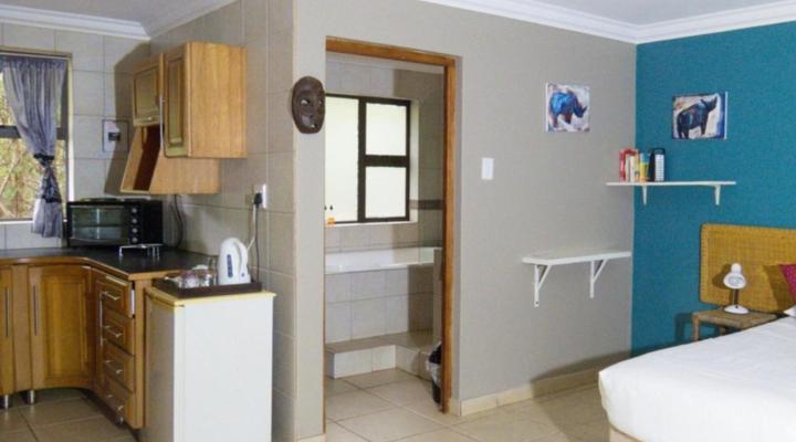 Mazuri Bush Cottages