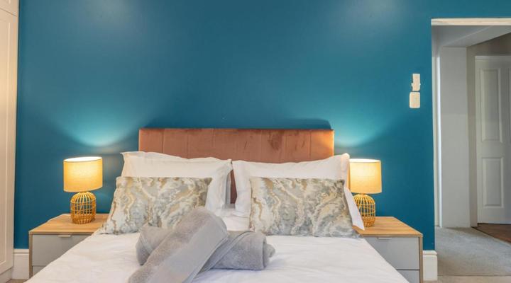 Iyana on Stones Hill