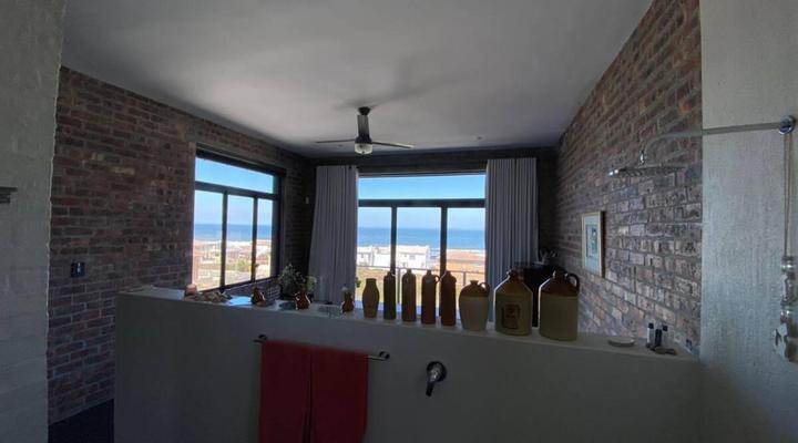 Bella Capensis & Stoepsit - Yzerfontein