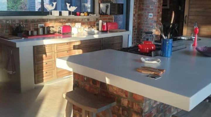 Bella Capensis & Stoepsit - Yzerfontein