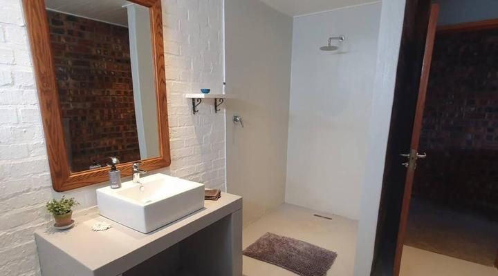 Bella Capensis & Stoepsit - Yzerfontein