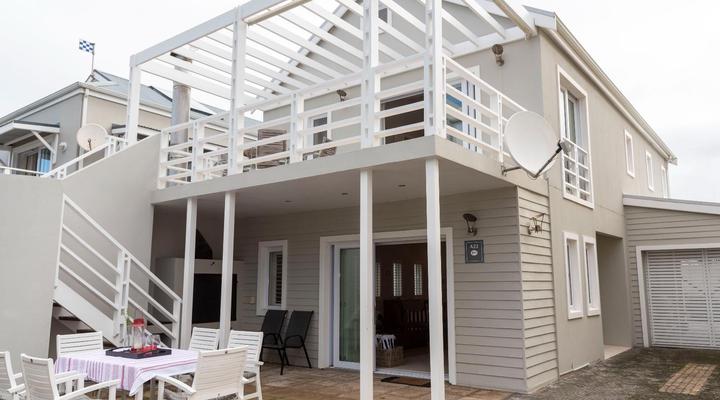 Thesen Island Villas