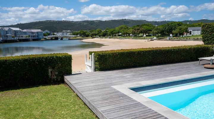 Thesen Island Villas