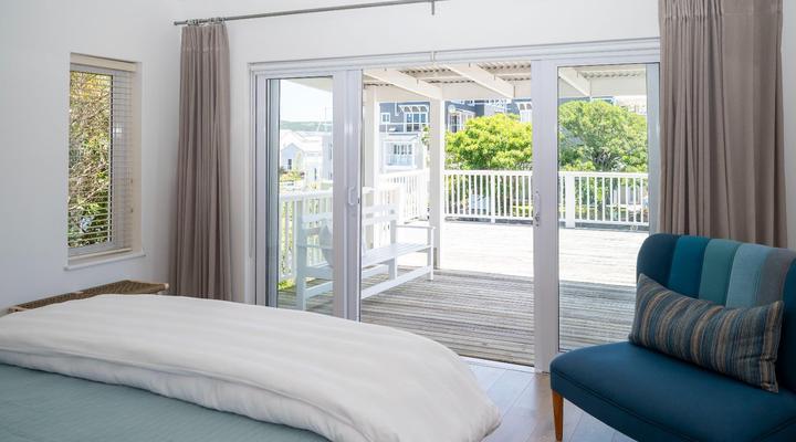 Thesen Island Villas