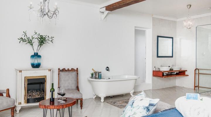 Addo Riverside Manor