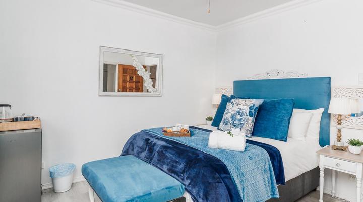 Addo Riverside Manor