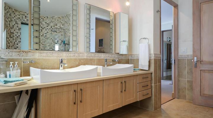 Dolphin Villa Self Catering