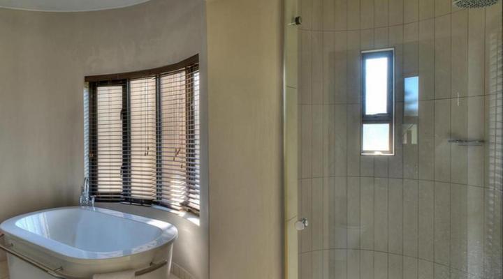 Sea Star Accommodation @ Legend Golf Safari Resort