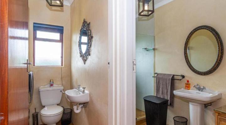 Kingsview Guest House