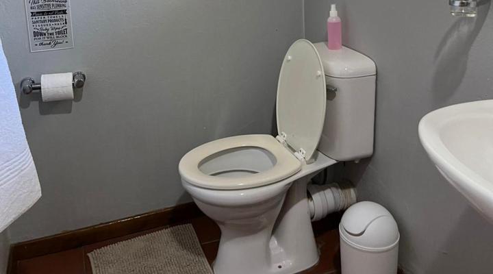 Wooden Door Guesthouse