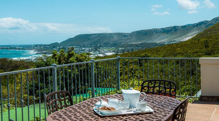 FrancolinHof Guest House