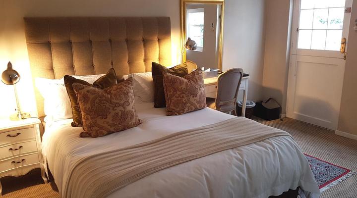 Maison Chablis Guest House