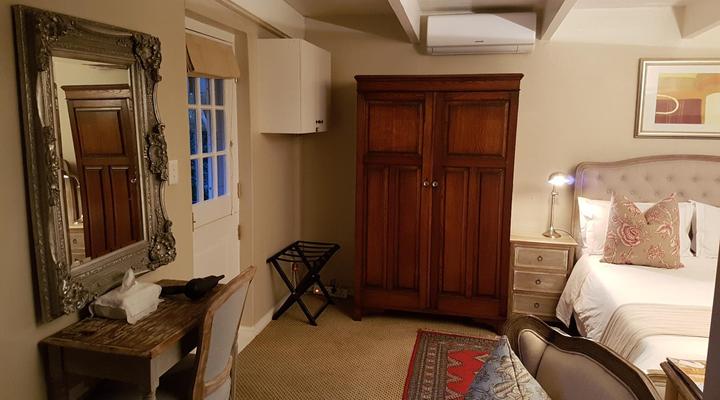 Maison Chablis Guest House